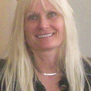 Meet your Posher, Joanne